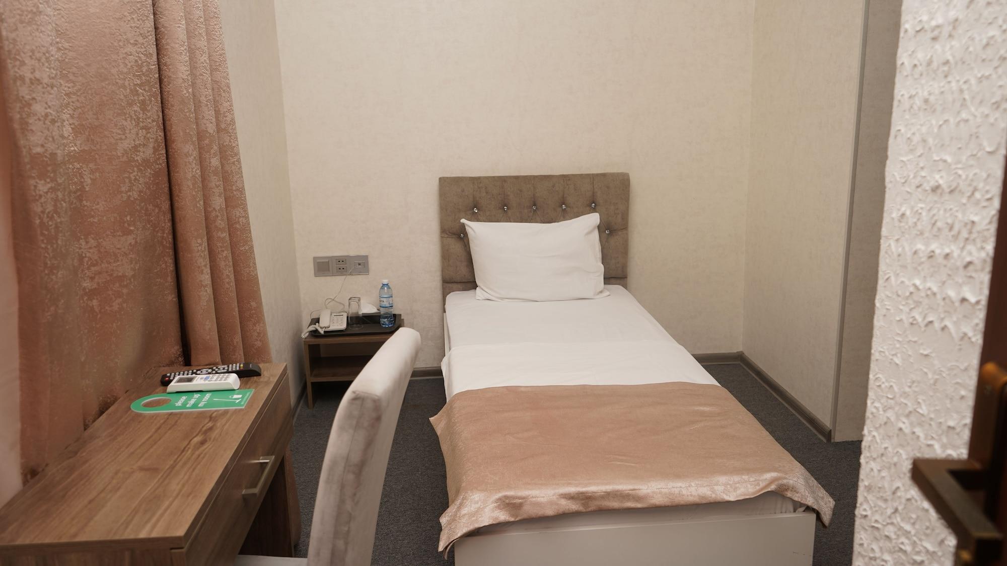Best Center Hotel Baku Bagian luar foto